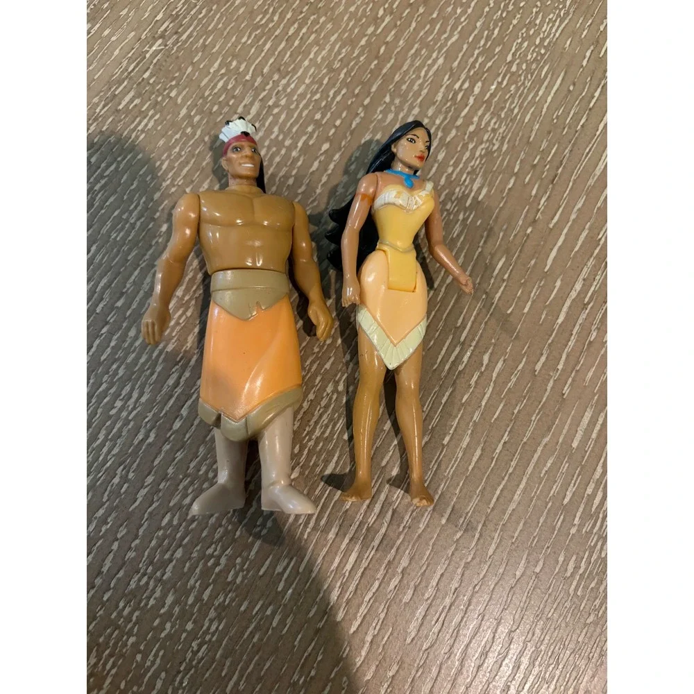 Vintage 1995 Burger King Disney Pocahontas Chief Powhatan Figures Lot of 2